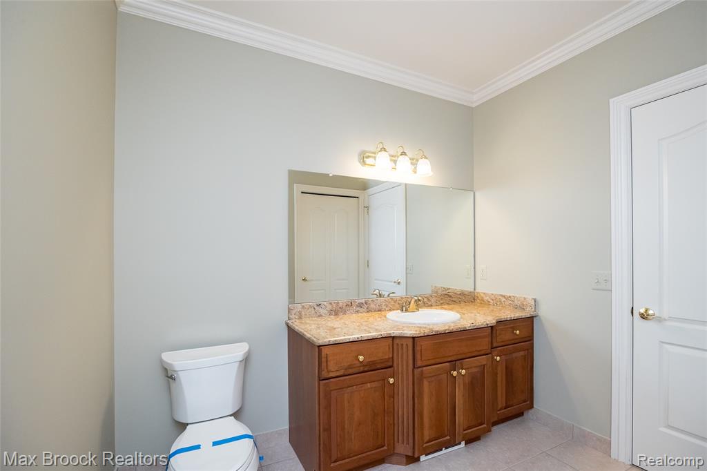 52221 Chickadee, Shelby Twp, MI 48315 — Photo 32
