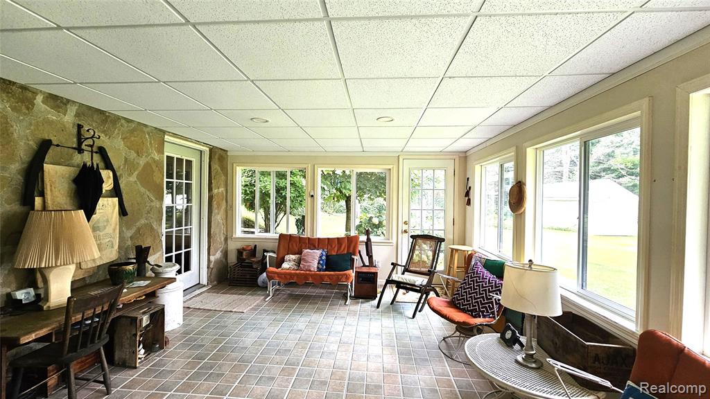 10040 Stinchfield Woods Road, Pinckney, MI 48169 — Photo 26