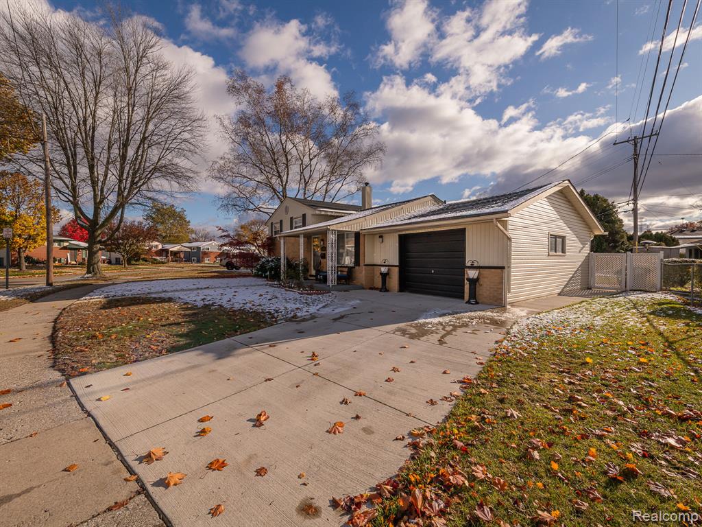 9514 Cass Avenue, Taylor, MI 48180 — Photo 22