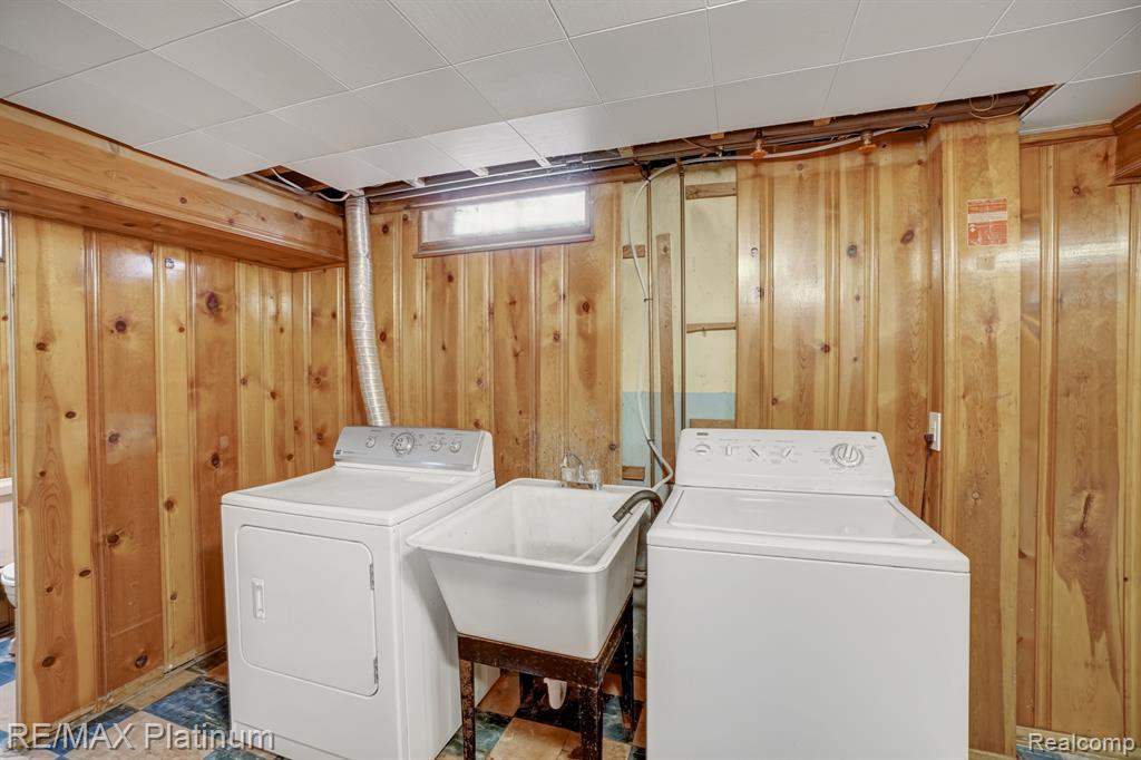9283 VINE Avenue, Allen Park, MI 48101 — Photo 15