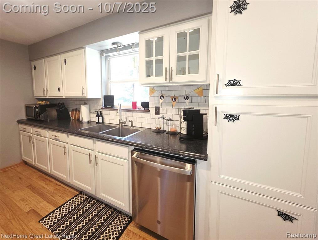 6244 N Vassar Road, Flint, MI 48506 — Photo 7