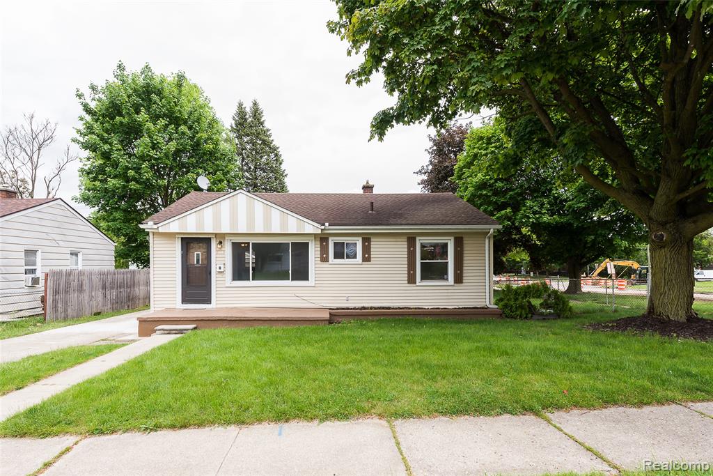 449 Burton Court, Ypsilanti, MI 48197 — Photo 11