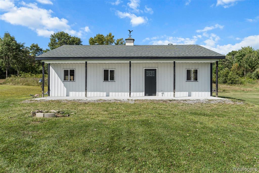 2666 E Oakwood Road, Addison, MI 48370 — Photo 41