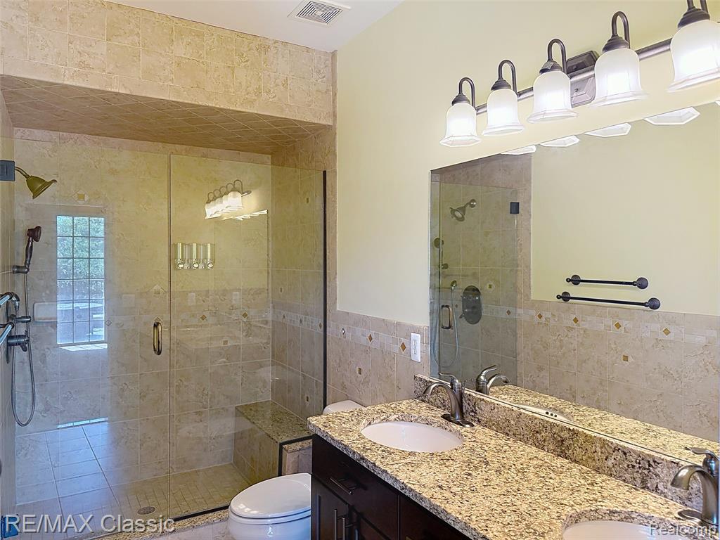 588 S Main Street, Plymouth, MI 48170 — Photo 14