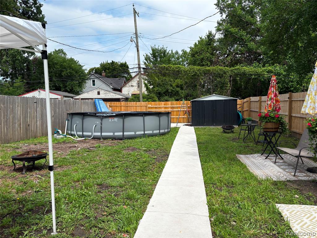 3836 Cadillac Boulevard, Detroit, MI 48214 — Photo 25
