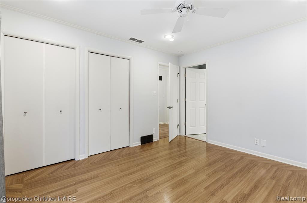 466 Touraine Road, Grosse Pointe Farms, MI 48236 — Photo 14