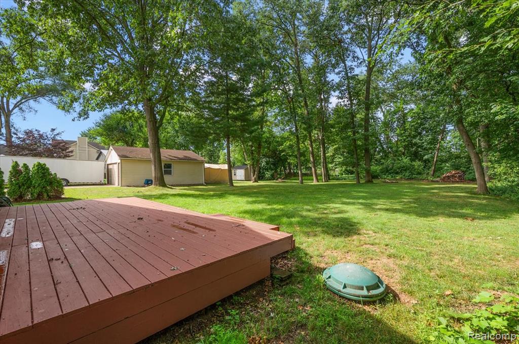 8809 Arlington Street, White Lake, MI — Photo 11