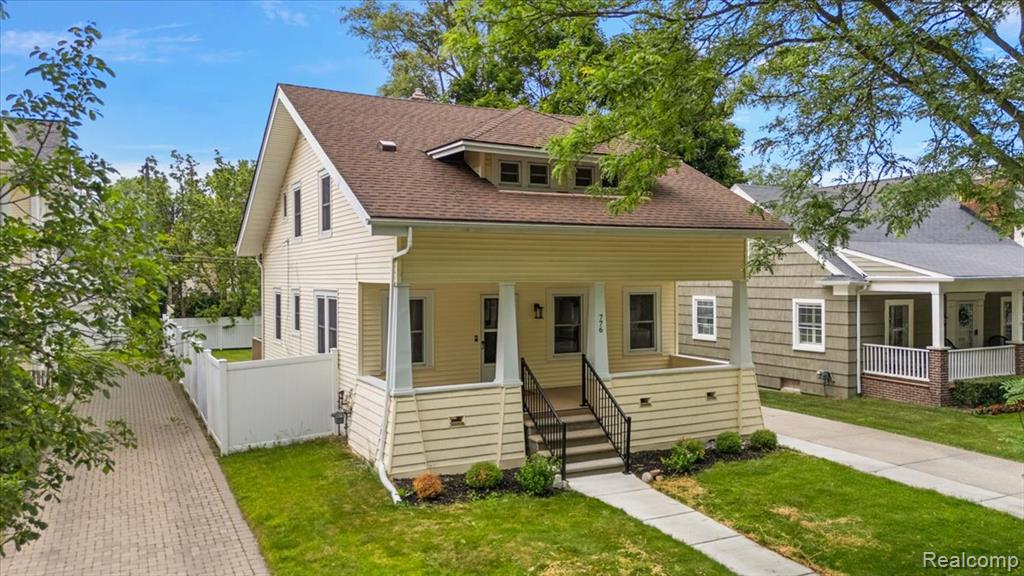 776 W LINCOLN Street, Birmingham, MI 48009 — front exterior