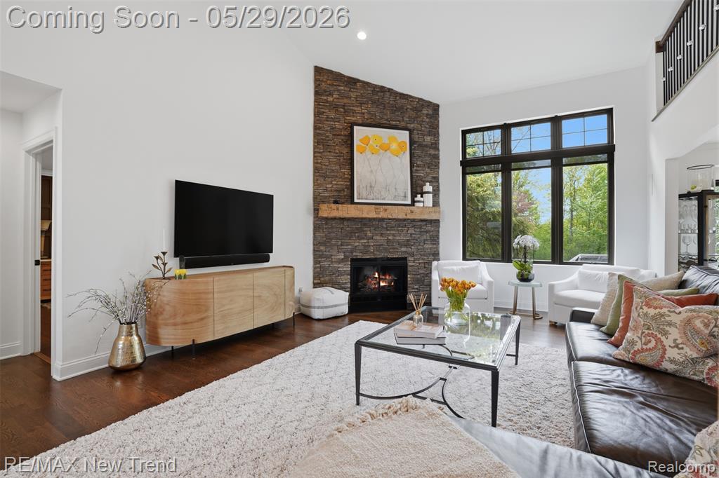 1890 Spruce Drive, Commerce Twp, MI 48390 — Photo 9