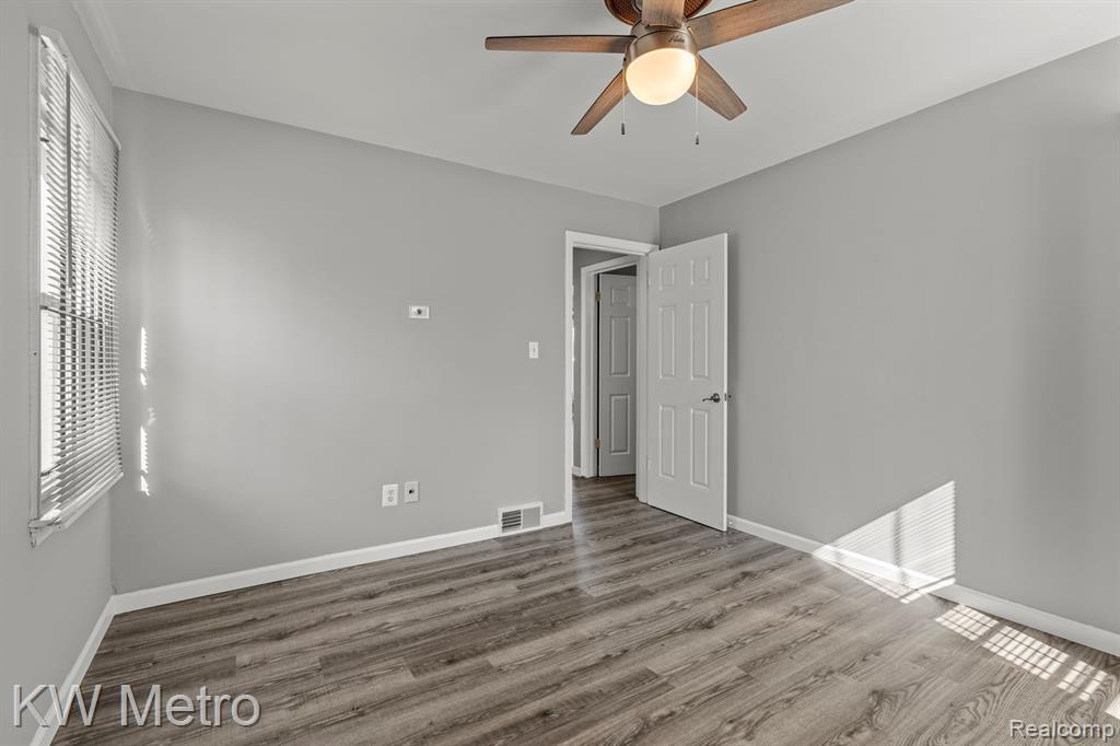 9226 GRANDVILLE Avenue, Detroit, MI 48228 — Photo 15