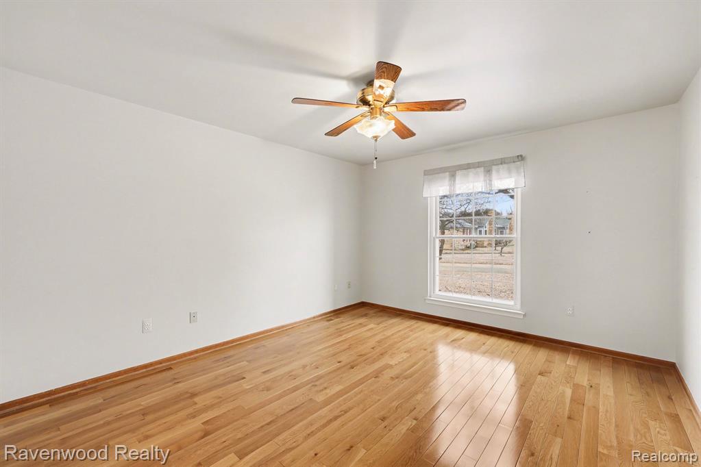 48588 Hudson Bay Court, 116, Shelby Twp, MI 48315 — Photo 23
