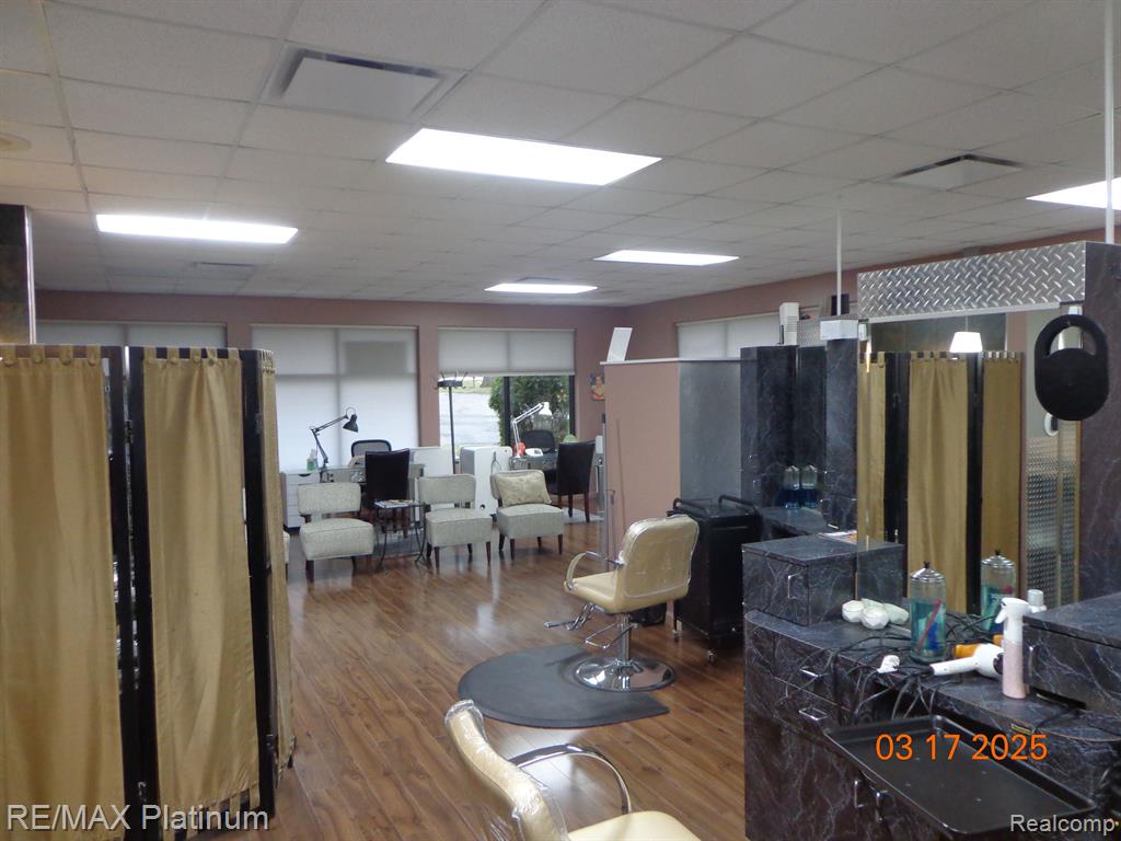 415 ROUNDS Drive, Fenton, MI 48430 — Photo 12