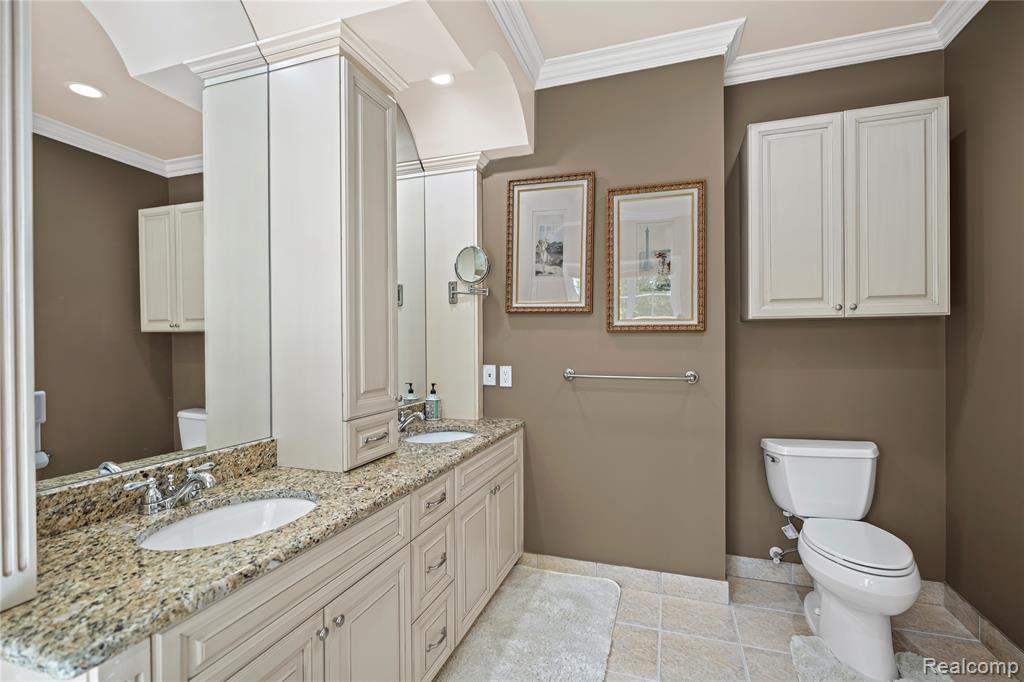 3074 POND Road, Leonard, MI 48367 — Photo 33