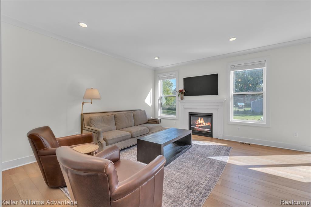 9264 Brookline Avenue, Plymouth, MI 48170 — Photo 8