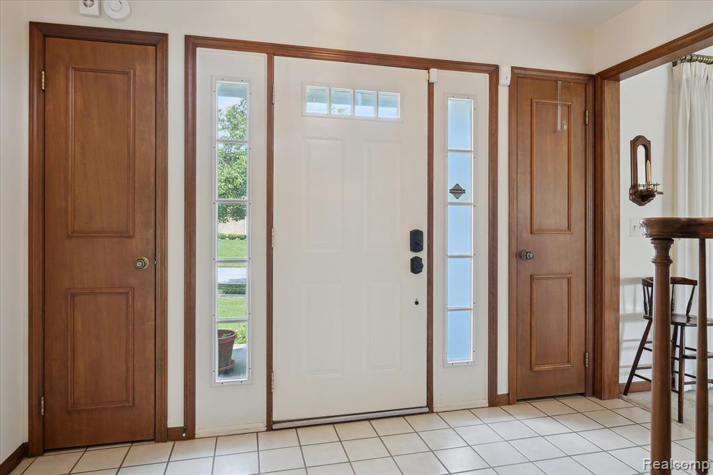 48721 W Normandy Court, Plymouth, MI 48170 — Photo 3