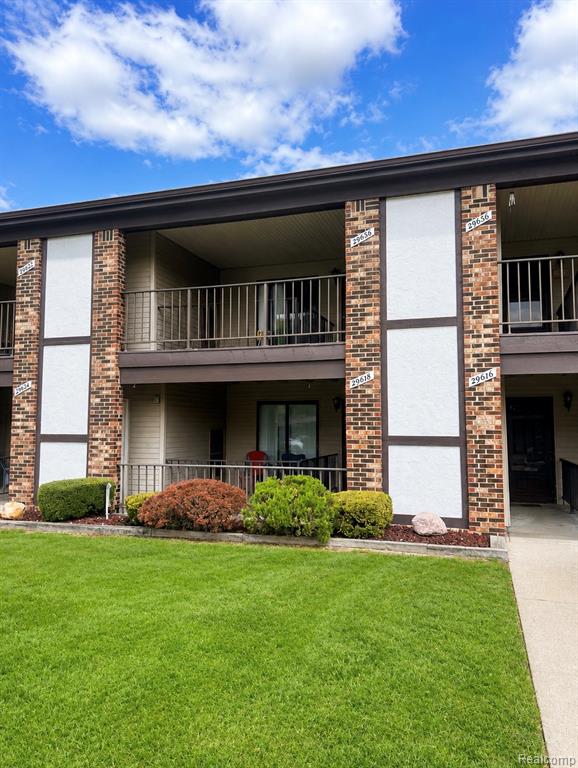 29838 Utica Road, 25, Roseville, MI 48066