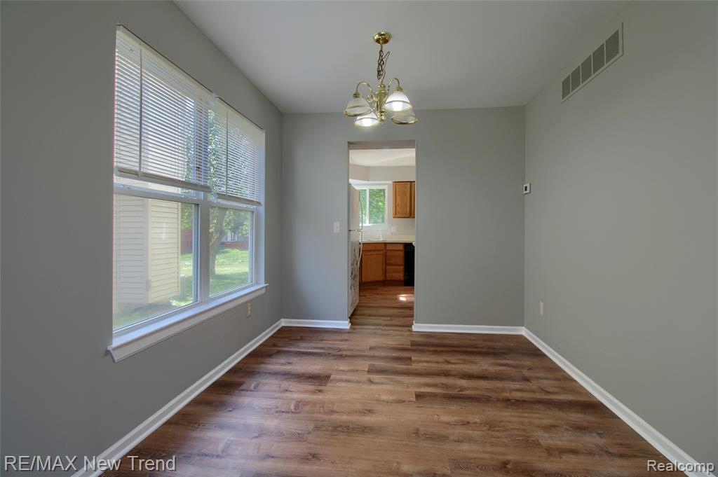 3241 Buckhorn Court, Ann Arbor, MI 48105 — Photo 9