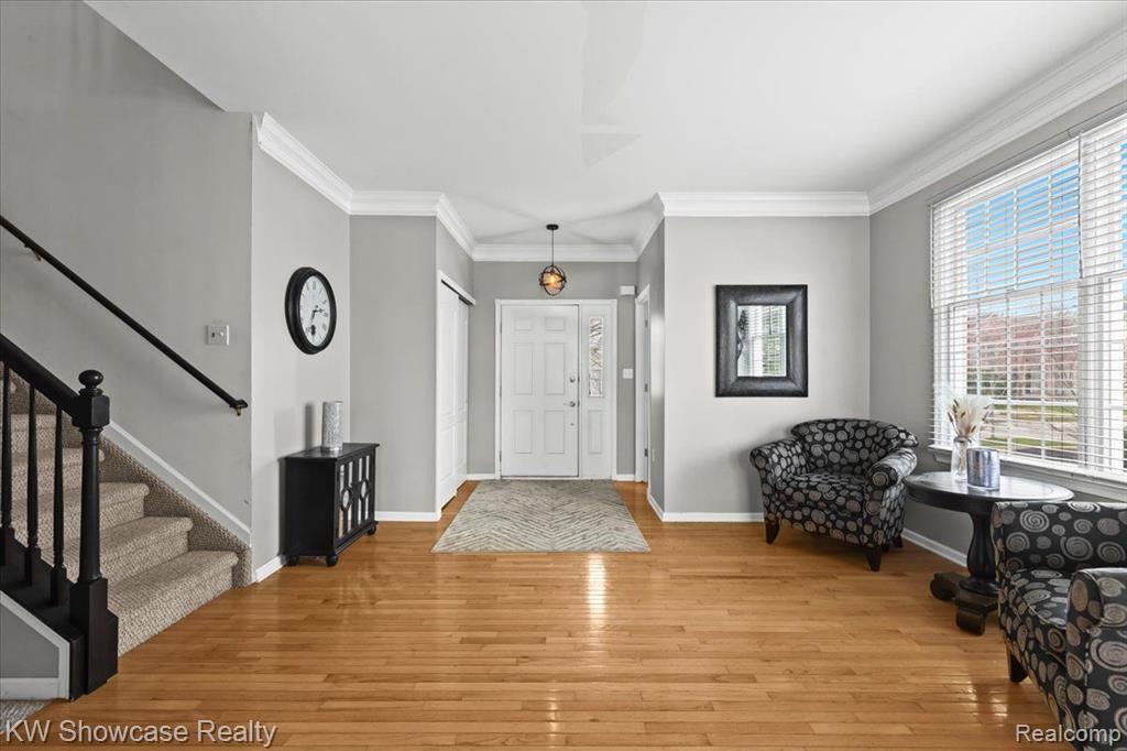 1042 POLO Drive, South Lyon, MI 48178 — Photo 4