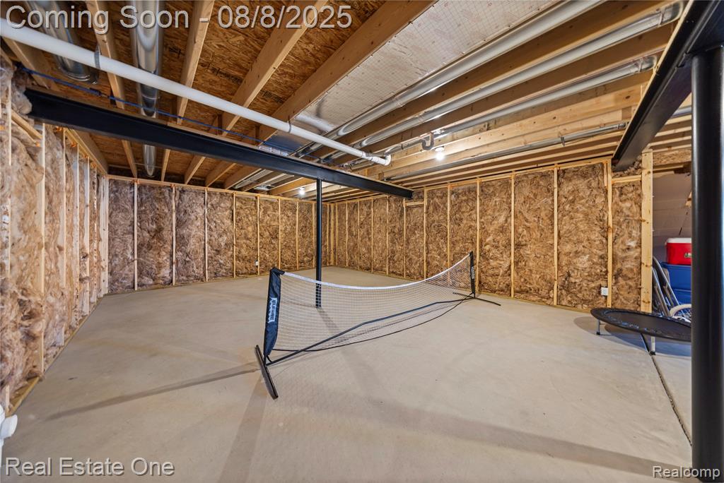 9265 Regency Boulevard, Pinckney, MI 48169 — Photo 35