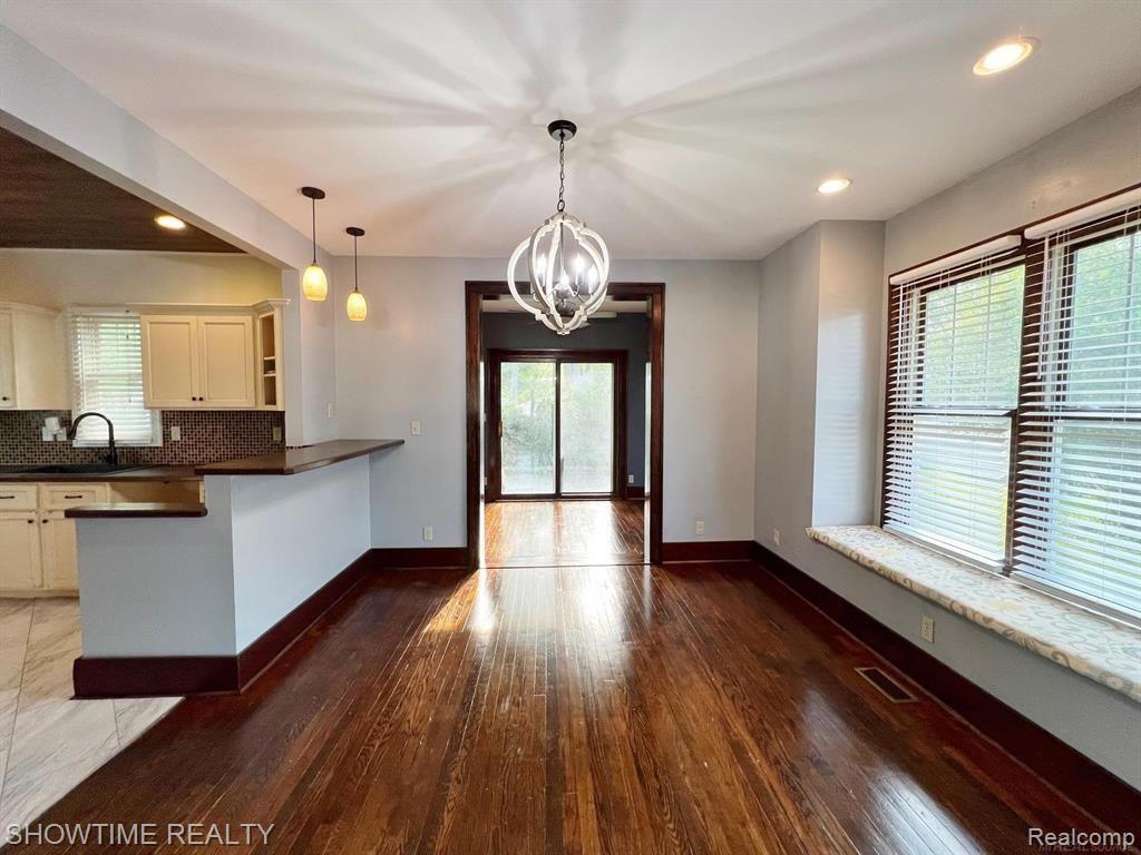 159 S HIGH Street, MI 48419 — Photo 5