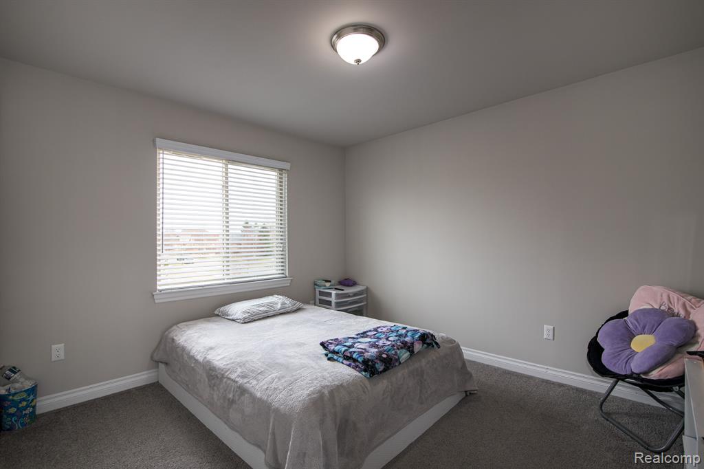 832 W BAY SHORE Drive, Oxford, MI 48371 — Photo 24