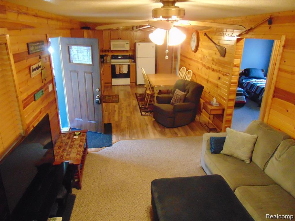 5305 EDGEWOOD Drive, Lewiston, MI 49756 — Photo 7