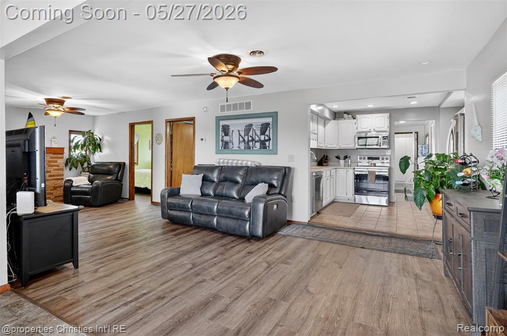 9696 Elizabeth Lake Road, White Lake, MI — Photo 18
