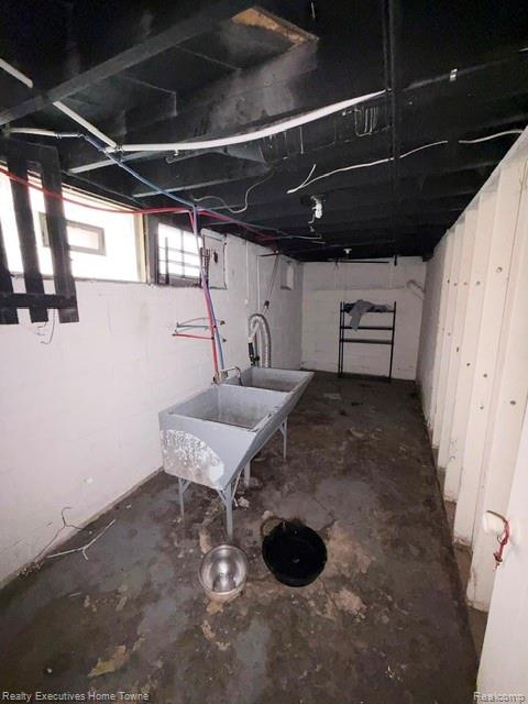 8259 Kentucky Street, Detroit, MI 48204 — Photo 24