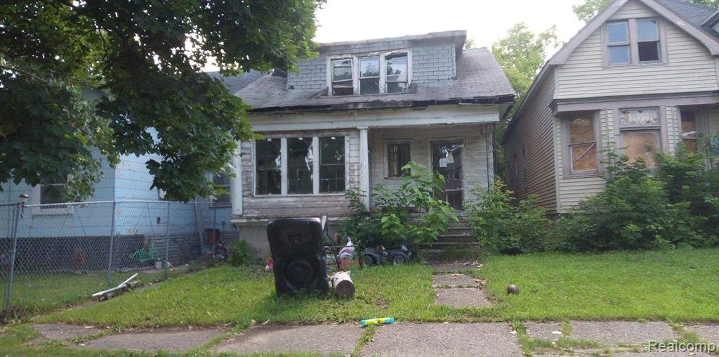6023 COOPER Street, Detroit, MI 48213 — Photo 2