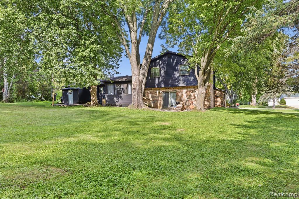 6180 Meyer Avenue, Brighton, MI 48116 — Photo 30