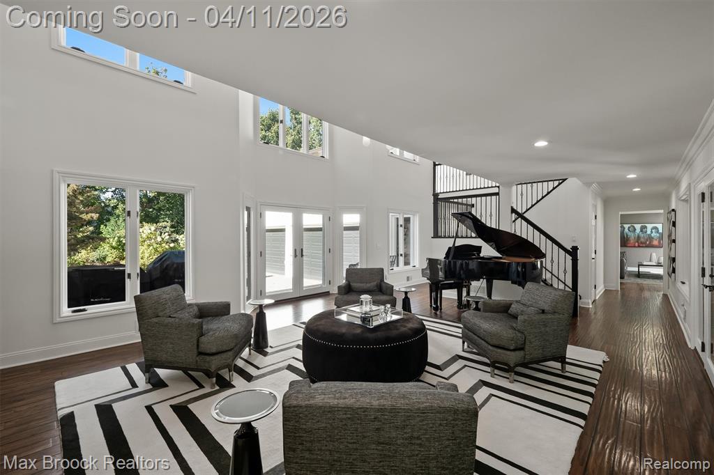 5190 Clarendon Crest Street, Bloomfield Hills, MI, 48302