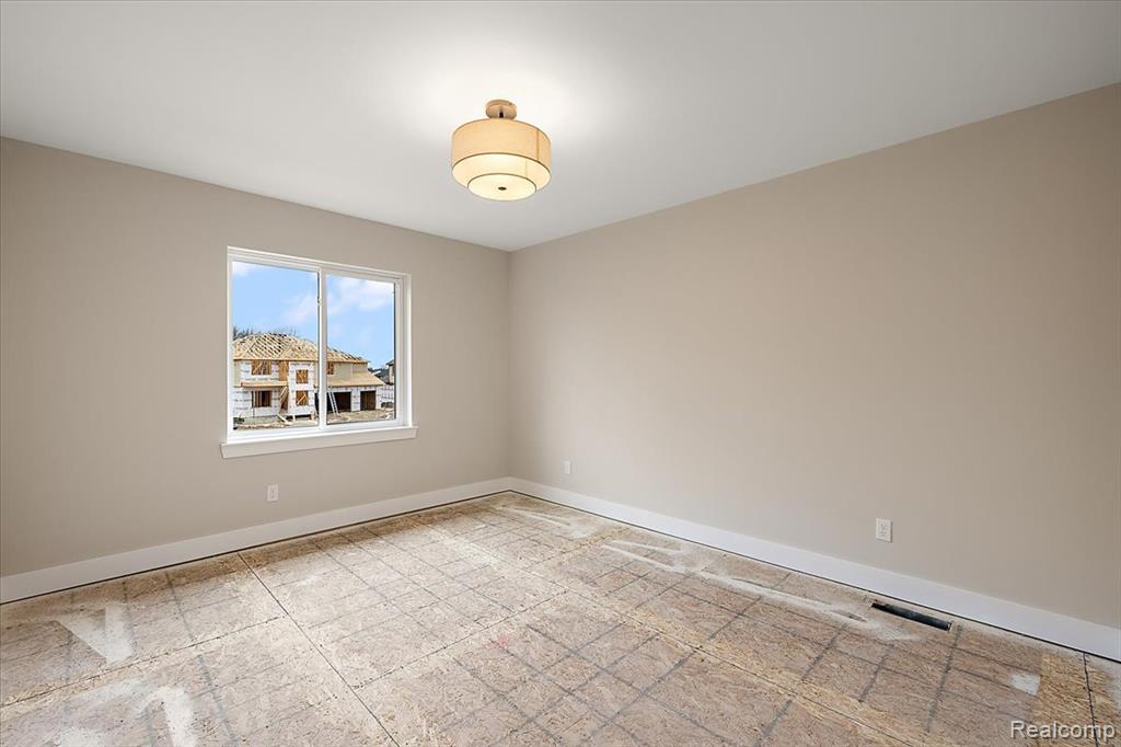 50386 Mistwood Drive, Macomb, MI 48042 — Photo 42