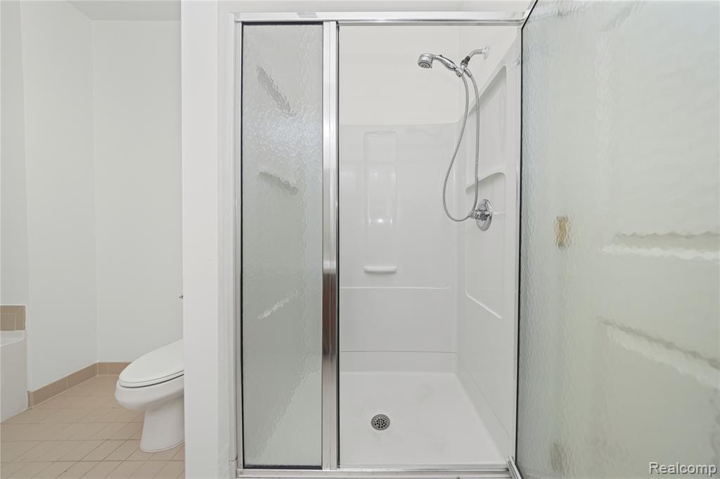 43450 Pendleton Circle, Sterling Heights, MI 48313 — Photo 20