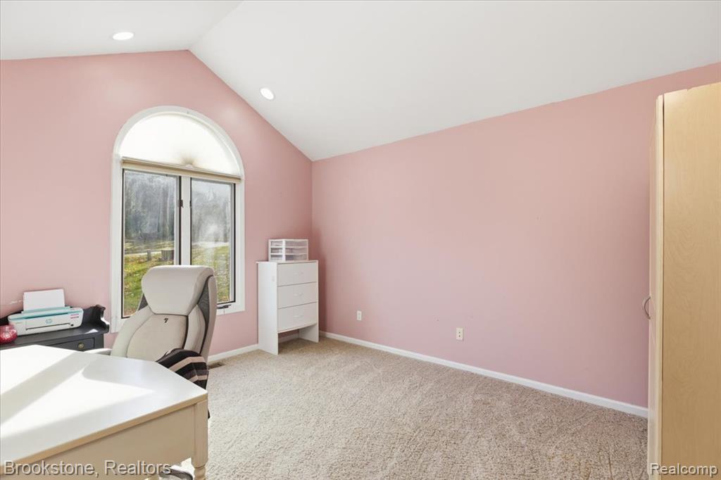9748 Forest Ridge Drive, Clarkston, MI 48348 — Photo 23