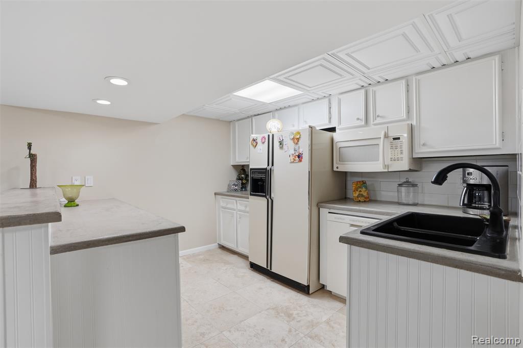 12019 N Canton Center Road, Plymouth, MI 48170 — Photo 34