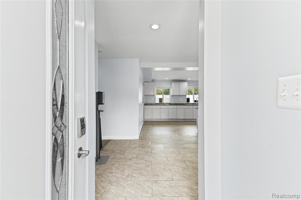 18516 Fleming Street - Photo 3