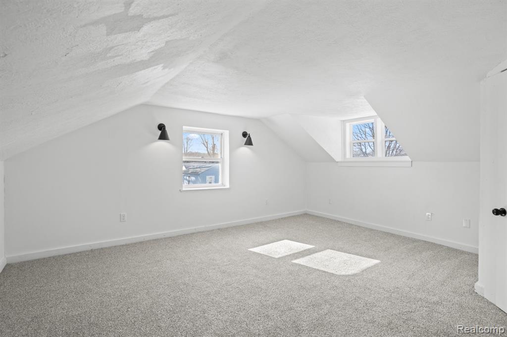 9 S WEST Street, Hillsdale, MI 49242 — Photo 47