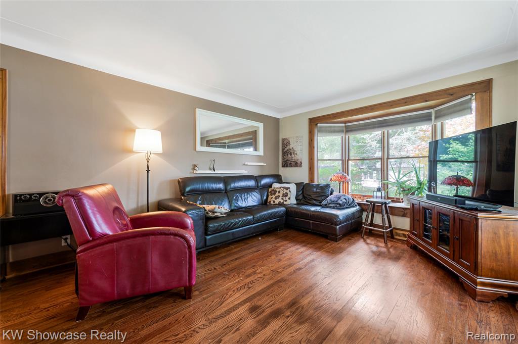 3980 Spencer Terrace, West Bloomfield, MI 48323 — Photo 14