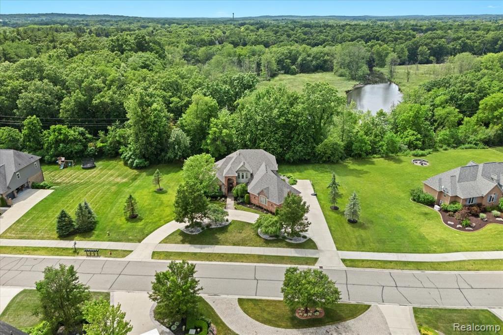 10734 Stoney Point Drive, South Lyon, MI 48178 — Photo 41