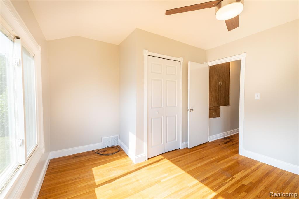 714 Park Avenue, Lincoln Park, MI 48146 — Photo 25