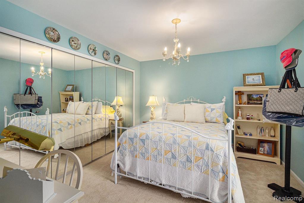 625 APPLEGATE Lane, Grand Blanc, MI 48439 — Photo 13