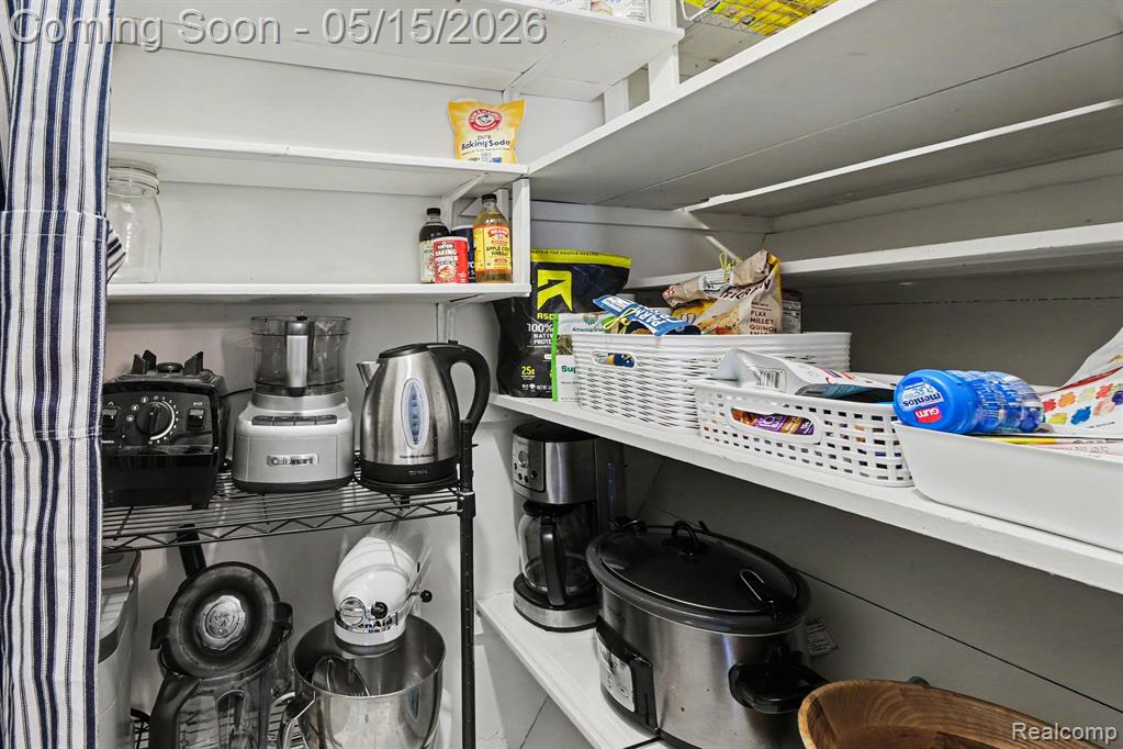 4402 Buckingham Road, Royal Oak, MI 48073 — Photo 15