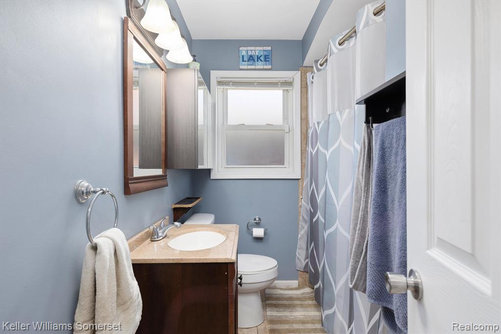 863 MAYFLOWER Avenue, Lincoln Park, MI 48146 — Photo 16