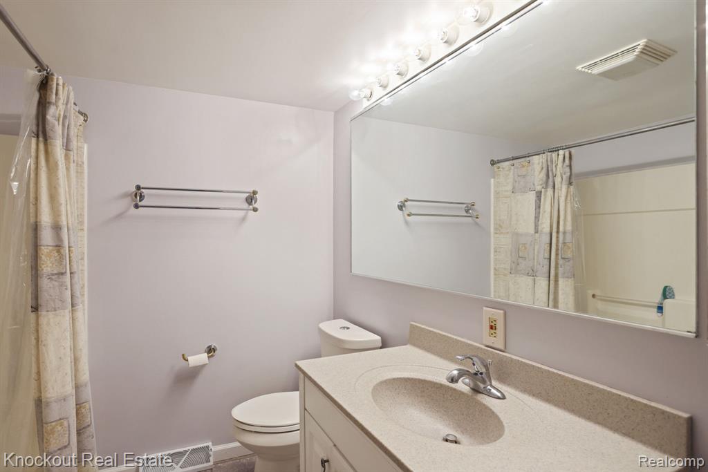 5741 S Merrill Road, Merrill, MI 48637 — Photo 19