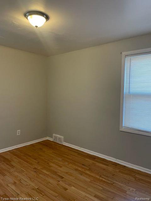 7649-7651 CURTIS Street, Detroit, MI 48221 — Photo 7