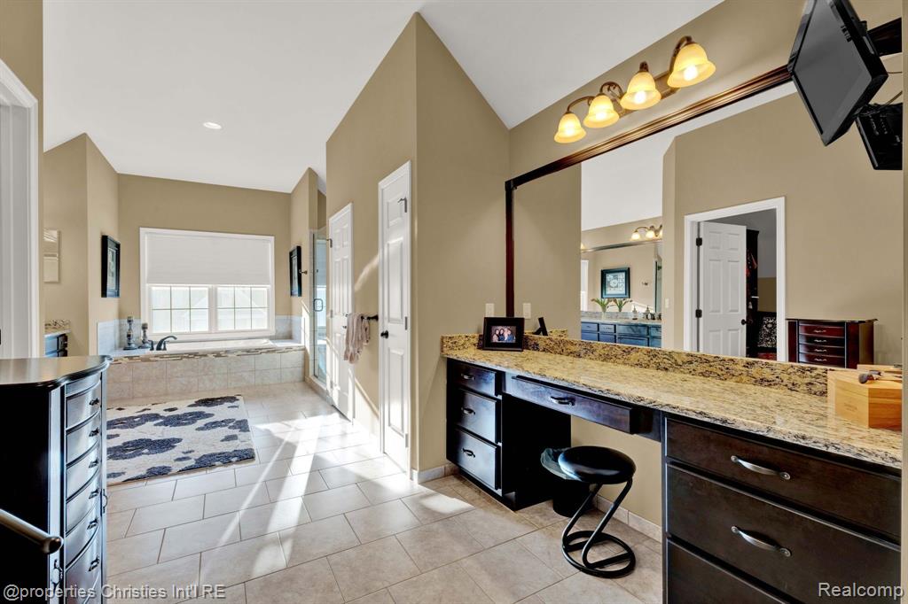 17248 CRESTBROOK Drive, Northville, MI 48168 — Photo 36