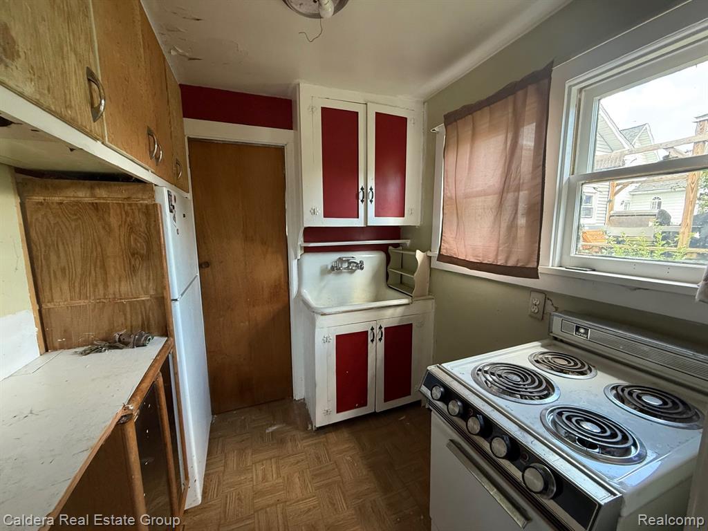 809 Waterloo Street, St. Clair, MI 48079 — Photo 19
