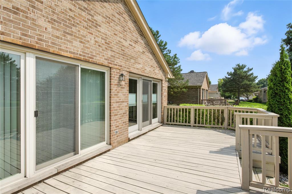 39805 Albright Drive, Clinton Twp, MI 48038 — Photo 19