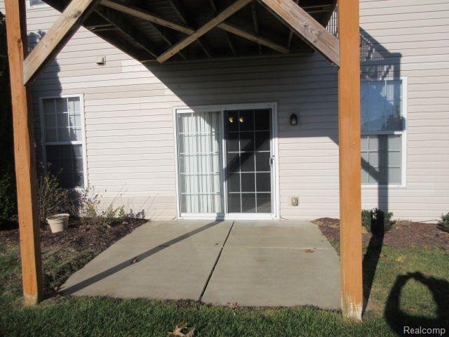 538 DOCKSIDE Circle, Holly, MI 48442 — Photo 21
