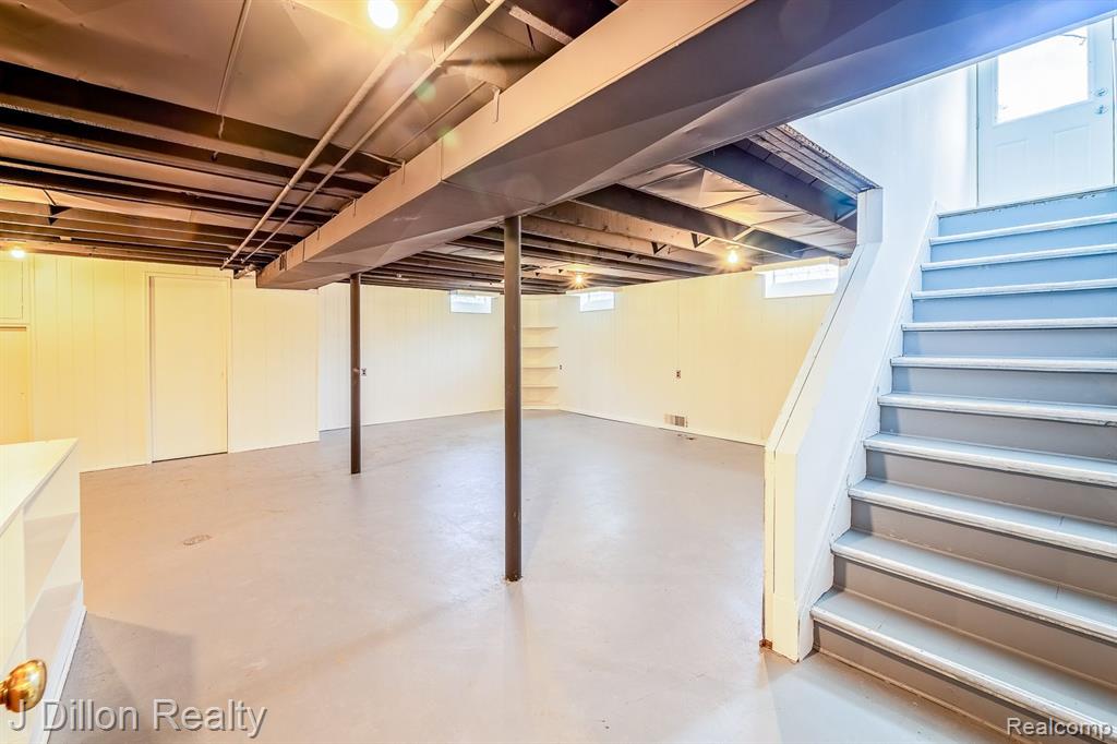 6639 SHARON Street, Garden City, MI — Photo 34